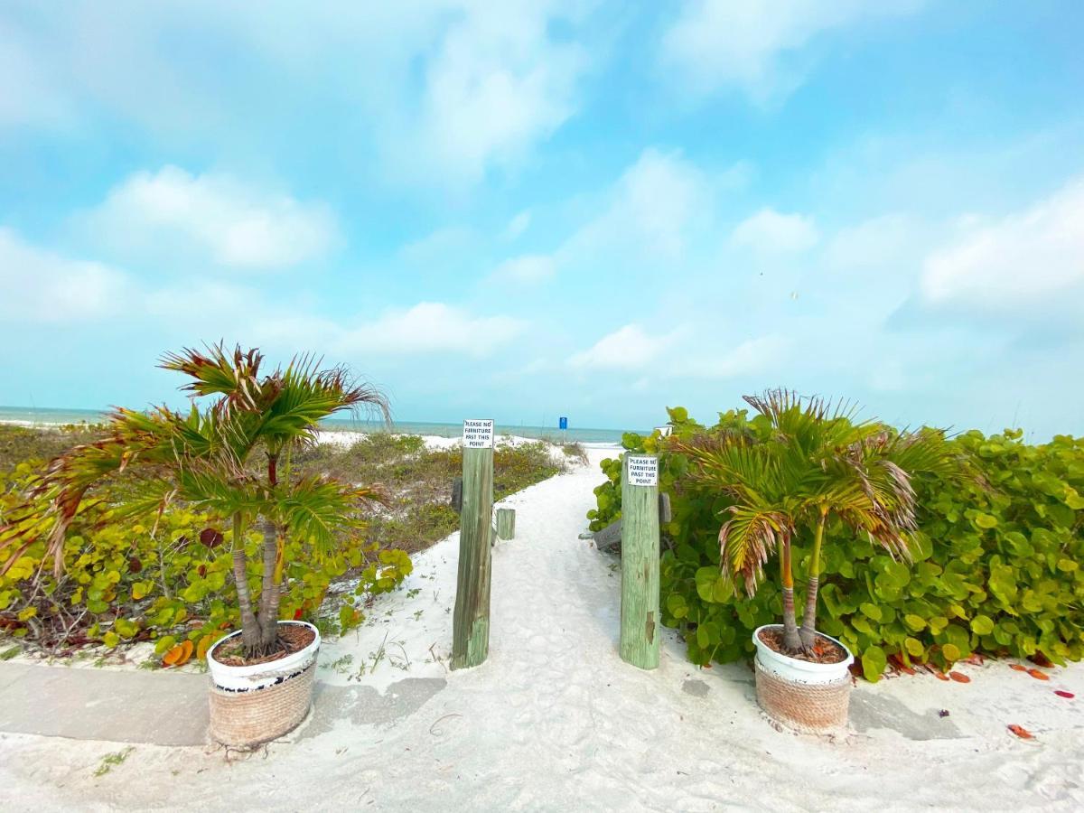 Aparthotel Nautical Watch Belleair Beach Esterno foto