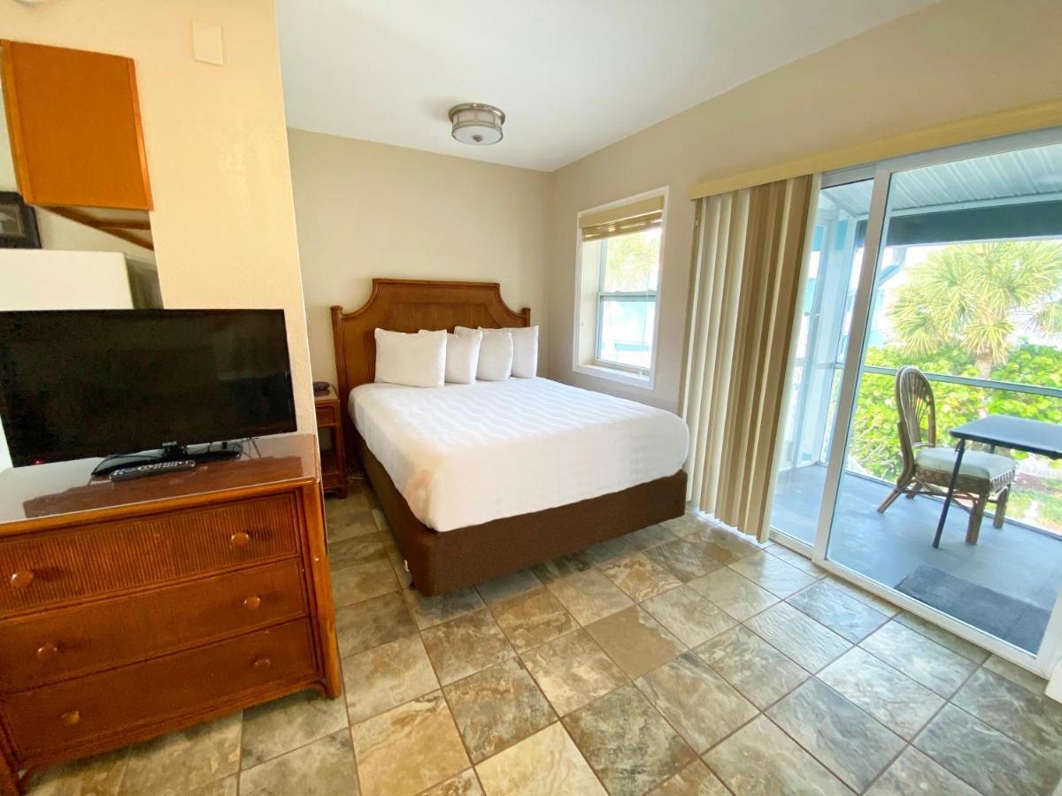 Aparthotel Nautical Watch Belleair Beach Esterno foto