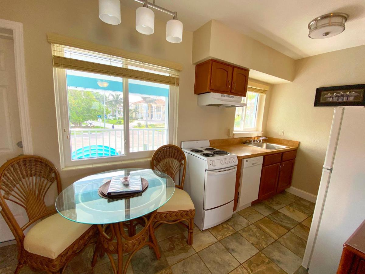Aparthotel Nautical Watch Belleair Beach Esterno foto