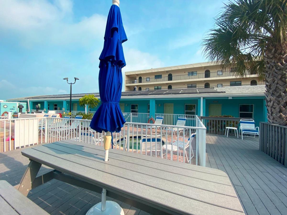Aparthotel Nautical Watch Belleair Beach Esterno foto