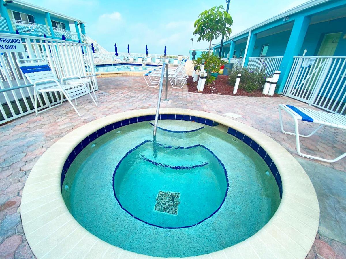 Aparthotel Nautical Watch Belleair Beach Esterno foto